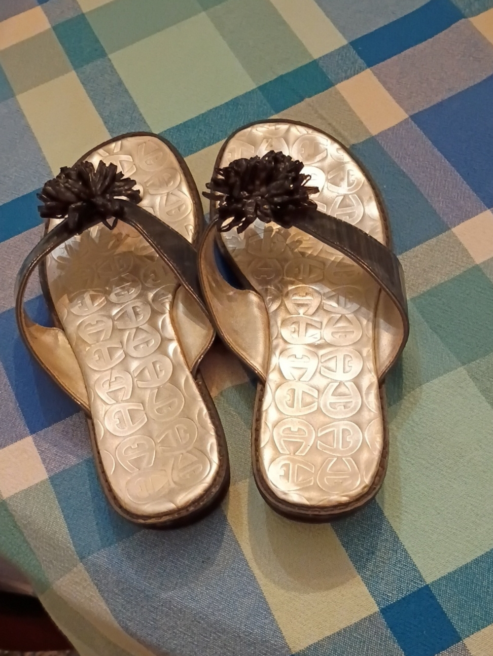 Cute Silver And Black Sandals